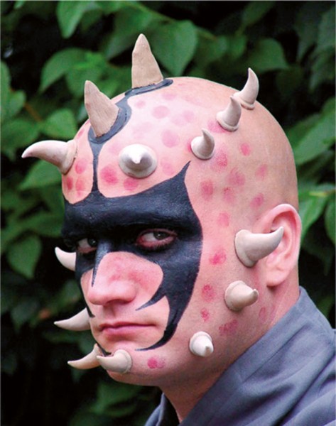 Latex-Maske Krallenhörner, gross